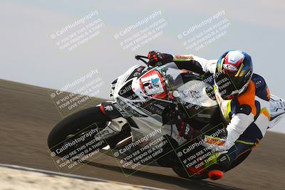 media/Nov-02-2025-Lets Ride (Sun) [[f7a3caa734]]/B Group/1120am (Turn 2 Inside)/